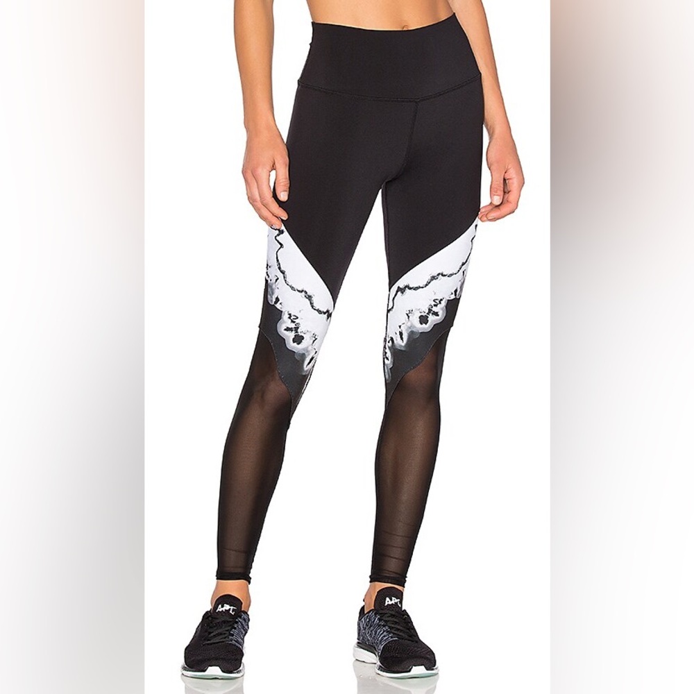 ALO Yoga Black and White Leggings